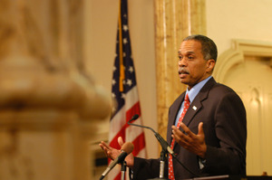/assets/0000/1537/Juan_Williams_2.JPG